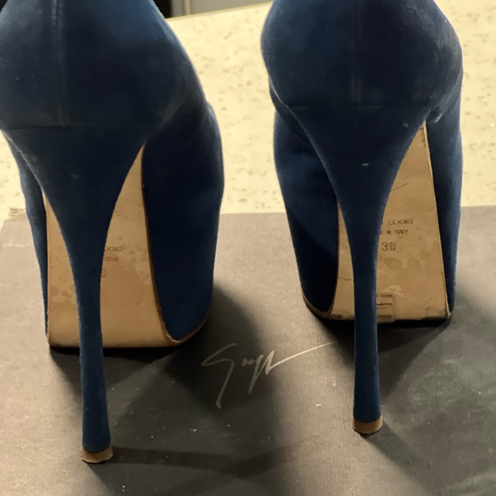 Authentic Giuseppe Zanotti  liza 90 pl heel - Picture 4 of 7